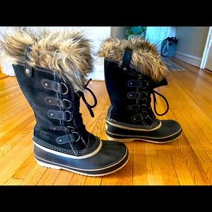 Sorel Joan of Arctic winter boots